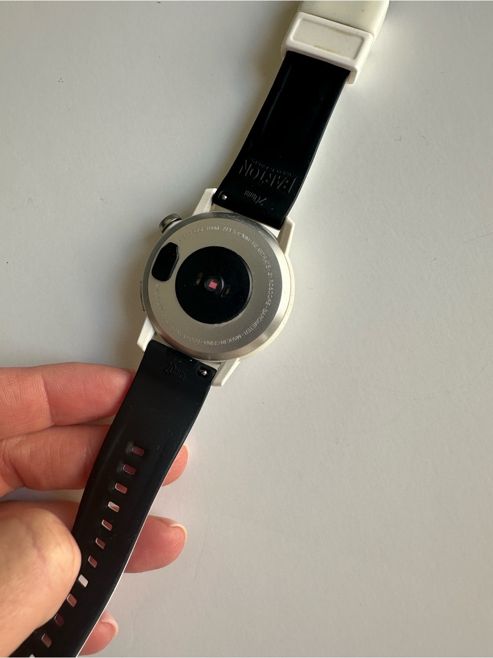 Coros Apex watch with Silicone Strap - Picture 5 of 5